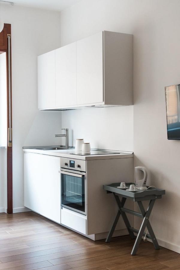 Starhost - Golden Apartment Salerno